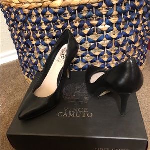 Vince Camuto Bellis pointed toe pump